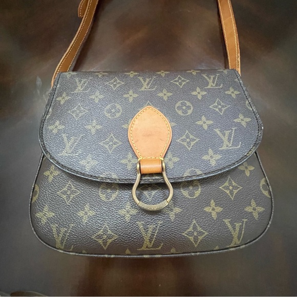 Authentic LV SaintClouds GM monogram - Picture 3 of 12